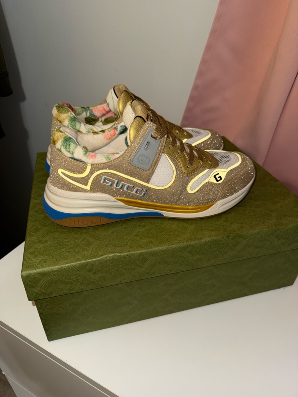 Gucci Gold Glitter and Yellow Accent Low-Top Sneakers - Picture 4 of 5